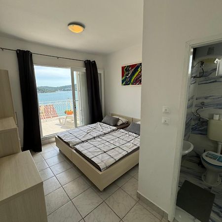Marina Apartmani Tisno Murter Εξωτερικό φωτογραφία